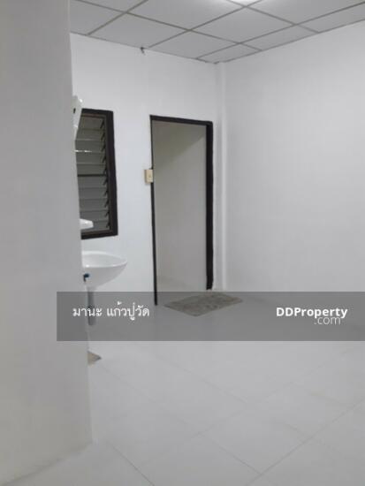 ให้เช่า!ทาวน์เฮาส์ 2ชั้น รีโนเวททั้งหลัง 16ตรว. 2ห้องนอน 2ห้องน้ำ อยู่ถนน ประดิษฐ์มนูธรรม ใกล้ตลาดนัดหัวมุม/เซ็นทรัลอีสต์วิลล์ ให้เช่า8,000/เดือน